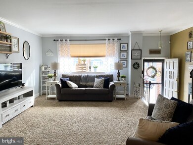 4230 Lyman Dr, Philadelphia, PA 19114 - photo 3