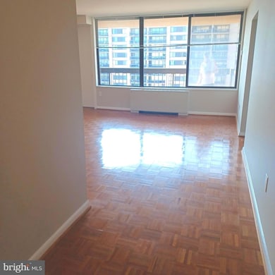 3701 S George Mason Dr unit 2118N, Falls Church, VA 22041 - photo 3