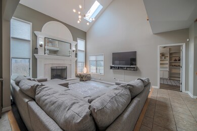 1512 Conan Doyle Rd, Naperville, IL 60564 - photo 2