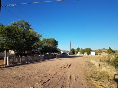 355/375395 E Butternut Rd, Paulden, AZ 86334 - photo 6