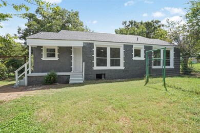 307 Harcourt St, Weatherford, TX 76086 - photo 5