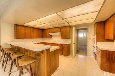 Open Kitchen