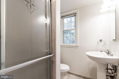 2316 Colston Dr unit 101, Silver Spring, MD 20910 - photo 6