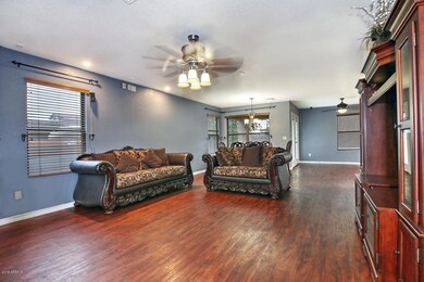 3288 S Chaparral Rd Apache-large-008-010