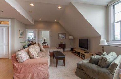 110 O St, Boston, MA 02127 - photo 3