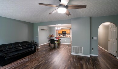 665 Faith Ann Living Room-2