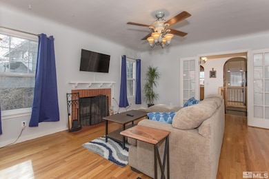 1025 Locust St, Reno, NV 89502 - photo 4