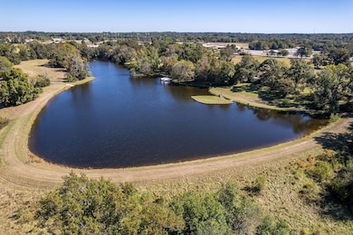 1600 W Loop 564, Mineola, TX 75773 - photo 5