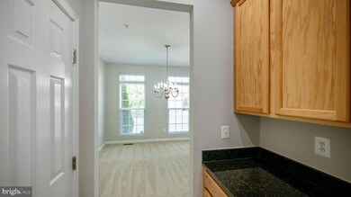 23141 Newcut Rd, Clarksburg, MD 20871 - photo 7