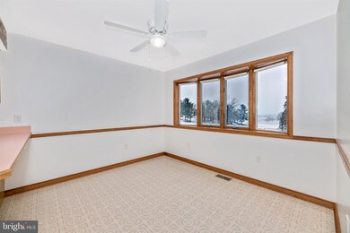 5780 Brownsville Pass Rd, Jefferson, MD 21755 - photo 6