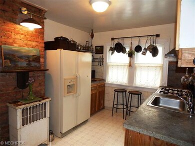 Downstairs unit kitchen