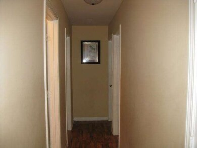 18033 Juneway Ct, Country Club Hills, IL 60478 - photo 2