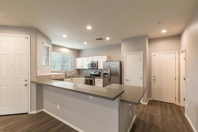004_Kitchen