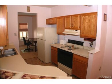 2845 Queensland Dr unit 2845, Henrico, VA 23294 - photo 2