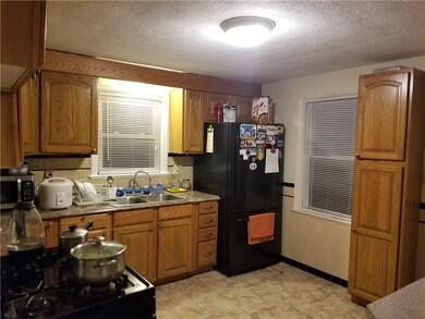 246 Flint Ave, Cranston, RI 02910 - photo 7