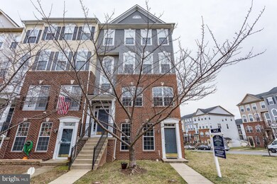 15534 John Diskin Cir, Woodbridge, VA 22191 - photo 4