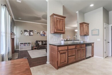 2429 NW 174th St, Edmond, OK 73012 - photo 5