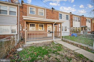 817 5th Ave, Lansdowne, MD 21227 - photo 2