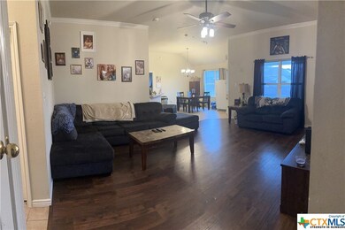 2404 Gail Dr, Copperas Cove, TX 76522 - photo 5