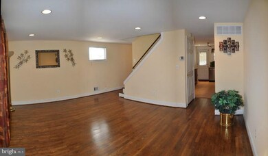 902 Foxridge Ln, Essex, MD 21221 - photo 4