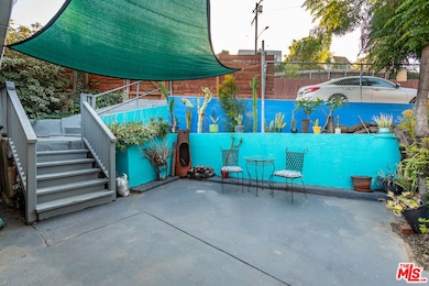 1556 Rollins Dr, Los Angeles, CA 90063 - photo 4