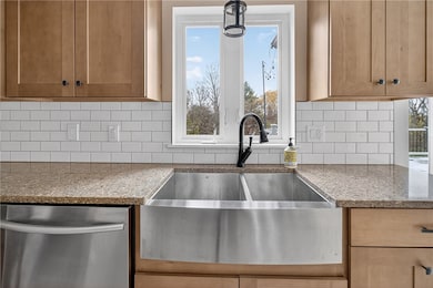 17 Birchmount Cir, West Henrietta, NY 14586 - photo 7