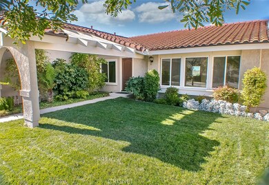 3837 Sunset Knolls Dr, Thousand Oaks, CA 91362 - photo 2