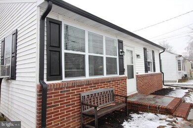 502 Smith Ave, Harrington, DE 19952 - photo 2