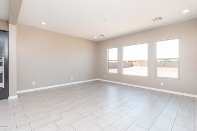 6) GREAT ROOM