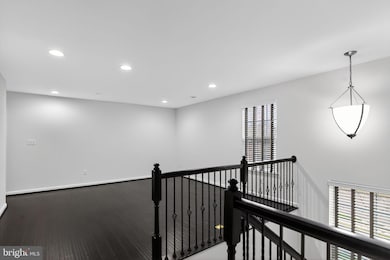 4401 Weejun Loop, Woodbridge, VA 22192 - photo 3