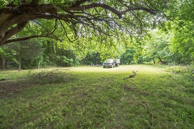 710 S Weaver St, Gainesville, TX 76240 - photo 6