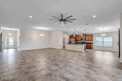 Kitchen-family room combo 2