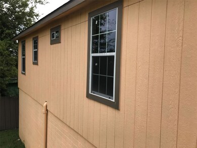 7920 Cullen Blvd, Houston, TX 77051 - photo 3