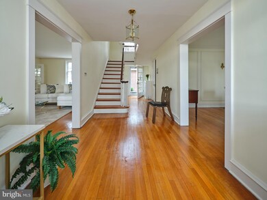 907 Eagle Rd, Wayne, PA 19087 - photo 4