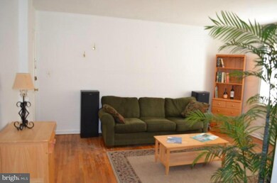 613 Hamlin St NE unit 12, Washington, DC 20017 - photo 2