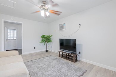 3910 Luca St, Houston, TX 77021 - photo 6