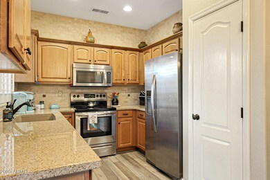 18638 N Summerbreeze Way, Surprise, AZ 85374 - photo 3