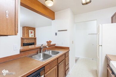 Kitchen 20160526-DW-2238-SMALL