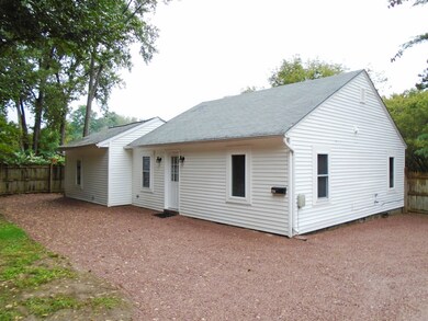 396 Riverside Ave, Burlington, VT 05401 - photo 2