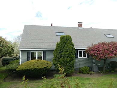 138 Lafayette St unit 1, Marblehead, MA 01945 - photo 3