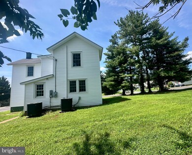 301 Virginia Ave, Culpeper, VA 22701 - photo 2