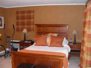 HUGE MASTER BEDROOM