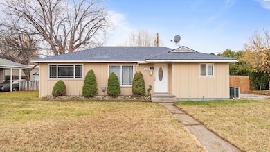 626 S Everett St, Kennewick, WA 99336 - photo 4