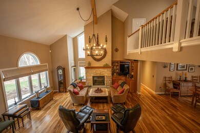 66 Remember Baker Ln, Hartford, VT 05001 - photo 4