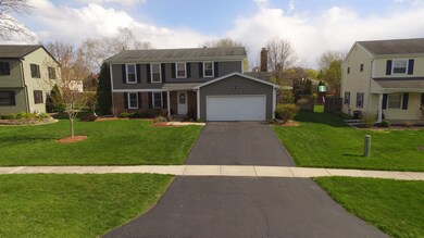 426 Churchill Ct, Batavia, IL 60510 - photo 2