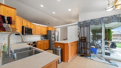 8412 Lancaster Dr, Pasco, WA 99301 - photo 6