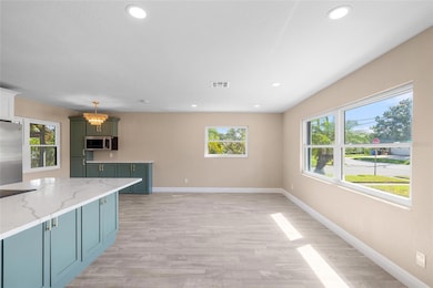 5901 Denver St NE, St. Petersburg, FL 33703 - photo 7