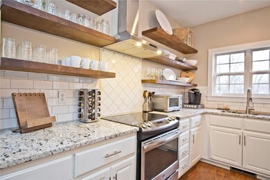 19 Wincanton Ln, Bella Vista, AR 72715 - photo 4