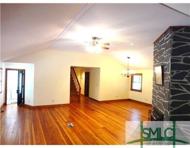 Den/Family/Great Room. Separate dining area off of