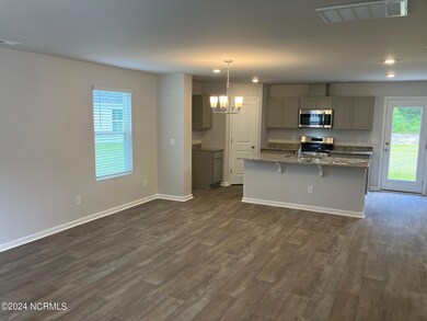 lot 05 main floor entry